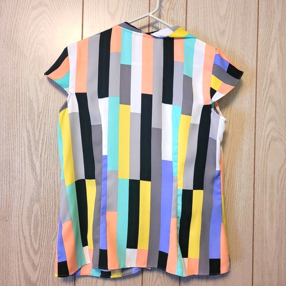 Colorblock Blouse - Picture 7 of 8